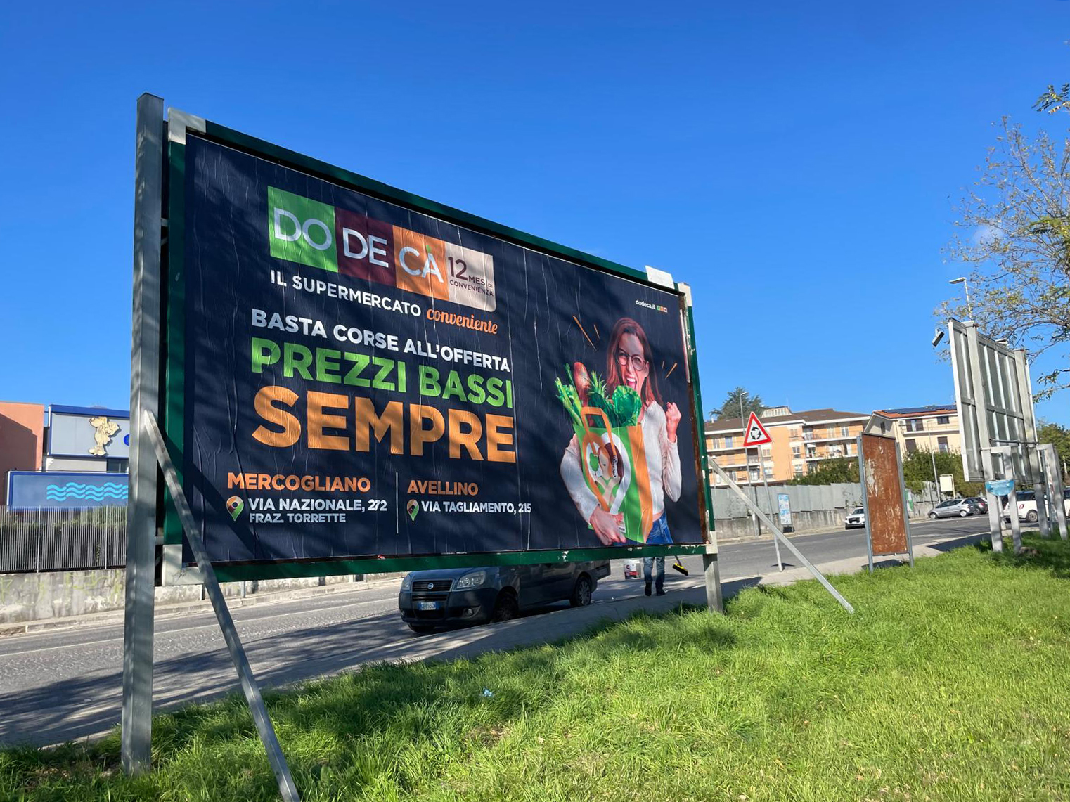 Cimasa 116 - Via De Gasperi (fronte palazzetto)