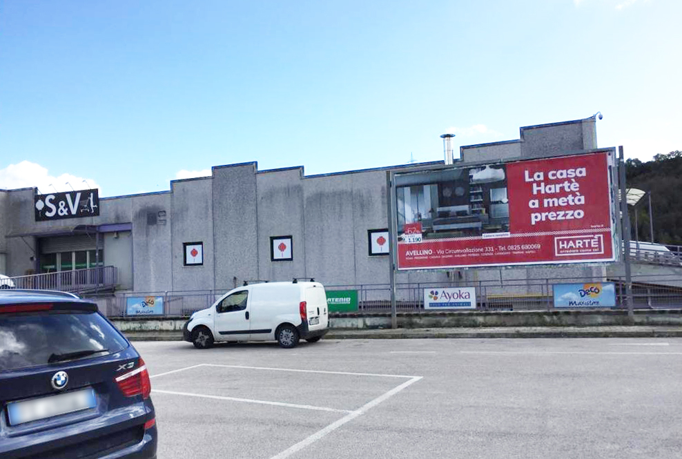Cimasa 138-Centro Commerciale Partenio (fronte ex Trony)